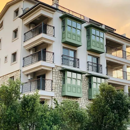 アパート Valinor ウルラ