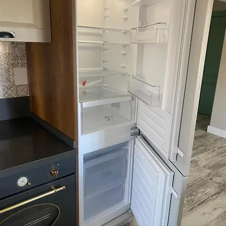 アパート Valinor ウルラ