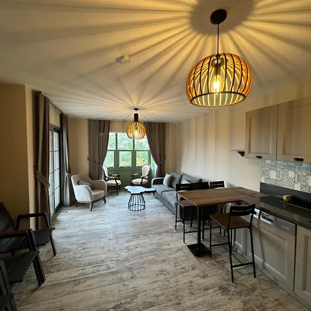 Valinor Βουρλά